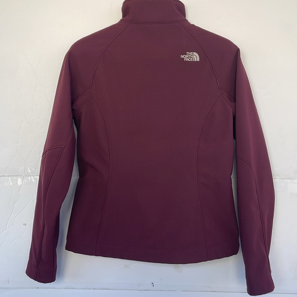 The North Face Women's Apex Bionic Burgundy Jacket Small - Picture 3 of 8